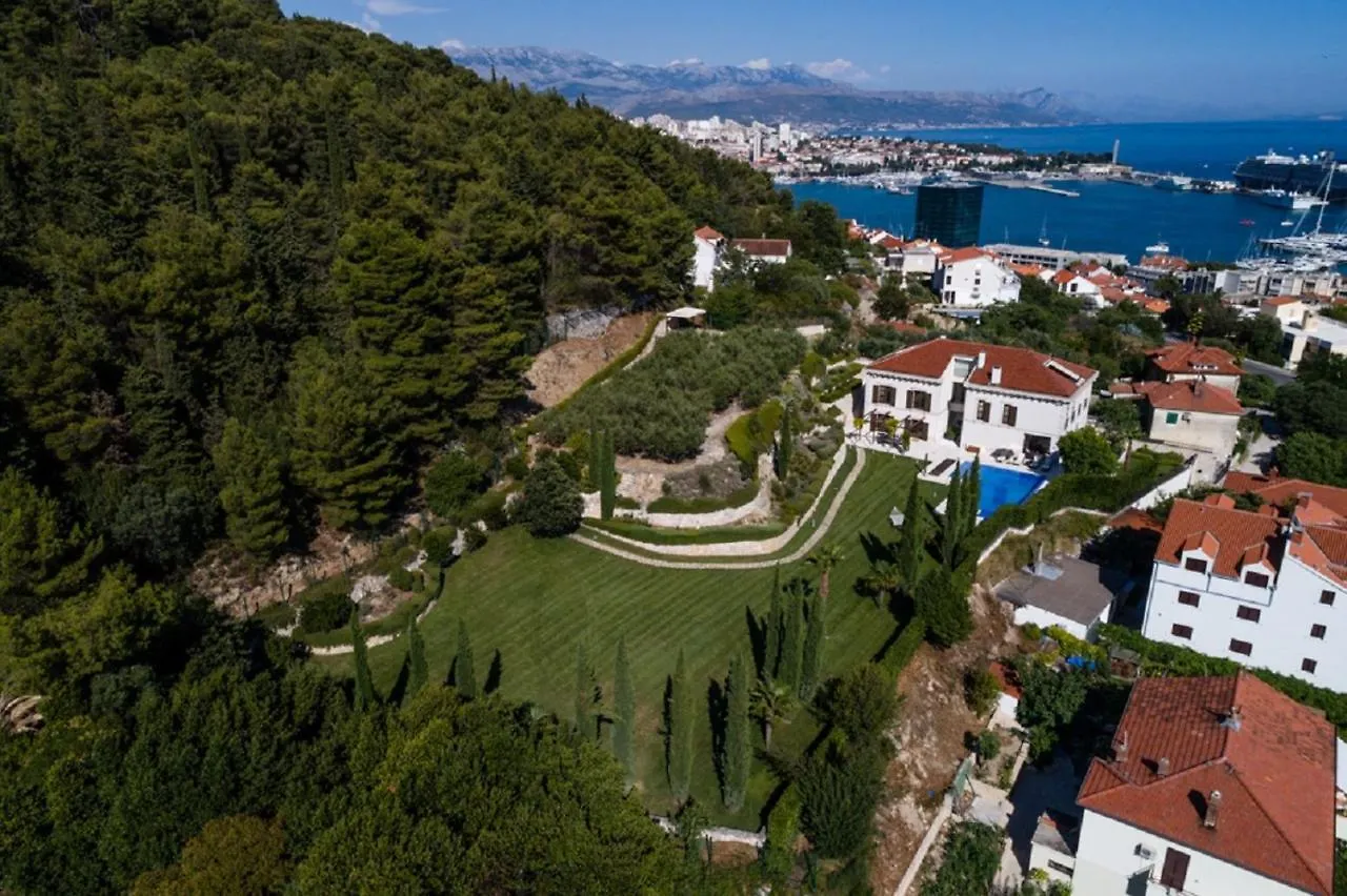 Exclusive Villa Marnano - Split center